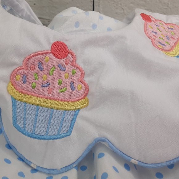 'EVERLASTING HEIRLOOM' SCALLOP NECK EMBROIDE CUPCAKE TOP & BLOOMER 2-PIECE SET - Picture 5 of 14